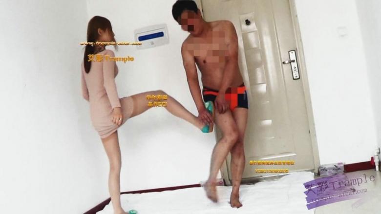 史上最残酷虐打 肋骨错位脸踹变型