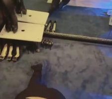 【晨晨】圈养奴的卑微伺候 JS220414