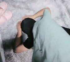 【嘉妮】贱货第一次被调 bf19895