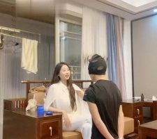 【沅芷大人】重刑奴应聘-耳光考核【上】 bf32191