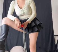 【甜心教主】双M-轮流骑马转胯/长靴踩踏/耳光揪耳朵/闻丝袜脚 bf38956