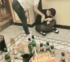 【文文文文】KTV-开发陪酒小妹-小白鞋白船袜 bf39602