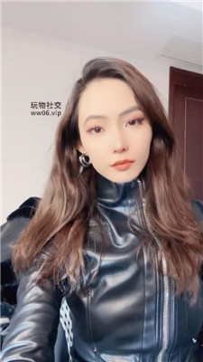 【倪小主】清理靴底    250222-13