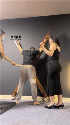 【三三女王】双S-刑架囚禁重度虐打-骑马狗爬【双视角版】 bf51931