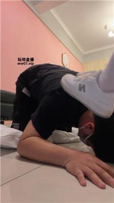 【小凤梨】双S-小白鞋白袜玩虐【双视角版】 bf53149