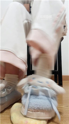 【黑心小魔女】踩碎烂泥    251206-4