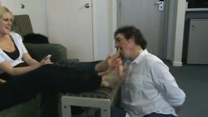 双女主调教胖恋足贱狗清理白嫩美脚深喉 JS260202~2