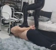 【乐姐】捆绑圈养奴强制喝圣水 bf6552