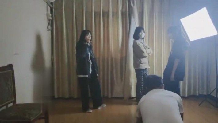 【最抗揍M】素人学生群殴狗奴 bf11527