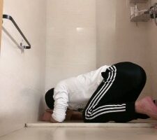 【湖北奈奈生】大学生S开发马桶奴  JS22102507