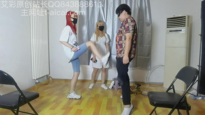 美女的胯下之辱 YC-221206