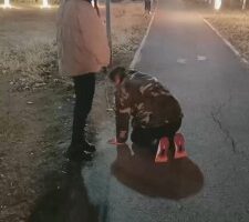 【重度刑奴】素人姐姐户外遛狗 bf22195