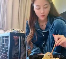 【一嬛】狗笼圈养生活 JS230210