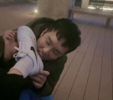 【桃幼幼】夜跑女神户外调-舔脏鞋/骑马/嘴塞袜子关狗笼 bf26097