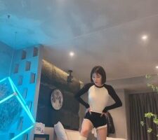 【简一】剧情-师兄的沦陷-及膝袜踩踏/深喉/闻运动鞋/舔脚趾 bf26072