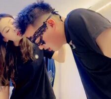 【冷鸢大大】运动鞋+高跟鞋全体重踩踏/滴蜡狗头/鞭打 bf25915