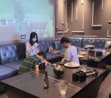 【暴躁小溪】姐妹花KTV虐待狗废物【双视角完整版】 bf26600