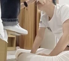 【小亿】学生素人白袜踩踏插嘴/骑马 bf27283