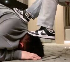 【海绵大大】AJ踩踏碾压/骑马闻臭袜臭脚 bf27238