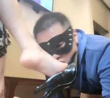 【歌迪丝】近距离裸足插嘴狂舔 bf28434