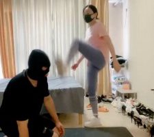 【小妮】暴虐废物/耳光/踹狗脸/全体重踩踏 bf32749