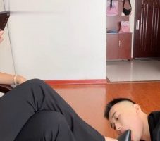 【悦主大大】高跟诱惑-甘愿臣服的男人 bf33056