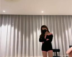 【美美子】教女慕体验当S-踢跺裆/耳光坐头/恋足 bf34654