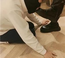 【青岛00后S】清理黑丝靴子-男主强制深喉-狂舔黑丝脚 bf35535