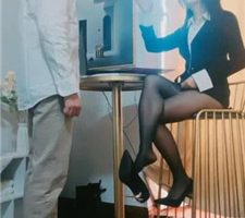 【小天才】黑丝高跟S-女上司和男下属 bf36209