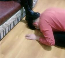 【蜜糖情侣】耳光暴打/舔脏长靴/骑马转胯/踩踏 JS240112-21