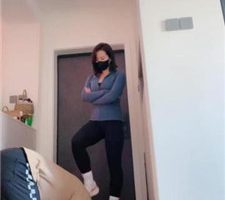 【冷颜】家奴跪着等主人健身回家 bf37575