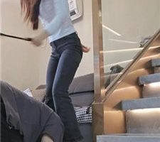 【嘉妮】运动后脏鞋臭袜踩虐 bf38359