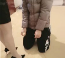 【莉轩】狗儿子迷恋我的肉丝jio JS240302-6