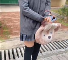 【素人挖掘机】路边开发皮鞋及膝袜小姐姐调 bf39231