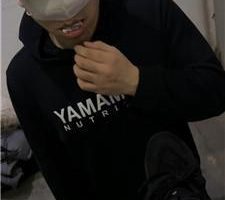 【黛帝】商场开发素人-楼道跪舔白袜裸足 JS240403-19