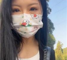 【素人挖掘机】路边开发爬山女神S-耳光/踩踏/舔脏鞋底/闻棉袜 bf41092