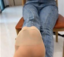 【你雅妈】超臭原味白袜辱/肉丝诱惑/插嘴/袜子塞嘴/踩踏耳光 bf41331