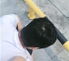 【小恩】车内当众玩虐抖M男友 JS240703-35