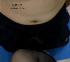 【奇了怪了】高跟黑丝连环踢裆 JS240824-3