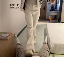 【精神小妹】素人学生主全体重跳踩 bf44949