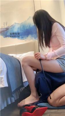 【梓琪】吮吸脚趾头/坐脸窒息 bf47397