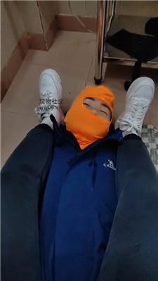 【奇了怪了】男友就是喜欢我跑步后的鞋袜，真下贱啊 JS241219-4