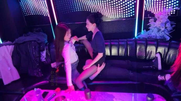 【艾琳】KTV-双S-摇色子决定怎么玩奴 bf48864