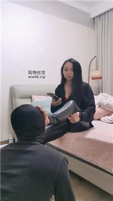 【啊雅】裸足碾压踩/皮裤坐脸窒息 bf49035