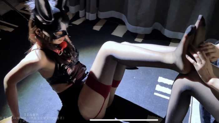 极品女奴口球口水羞辱SP板抽打挠脚心惩罚 GD030 YC-250107-2