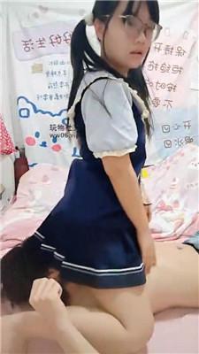 【广西木木】可爱小主坐脸窒息 JS250111-33