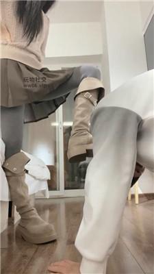 【PINK】长靴穿出超臭棉袜气味辱 JS250112-41