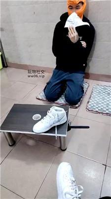 【奇了怪了】胯下鞭打狗爬/小白鞋白袜辱 JS250122-8