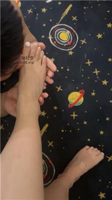 【仟梦】裸足恋足狂舔 JS250212-10