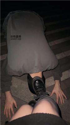 【黑兔s】深夜户外虐废跟踪狂 JS250301-33